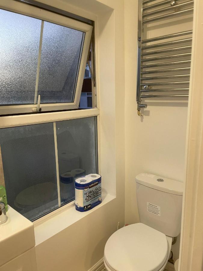 Luton Short Term Lets - Cardiff Road Apartment Exterior foto